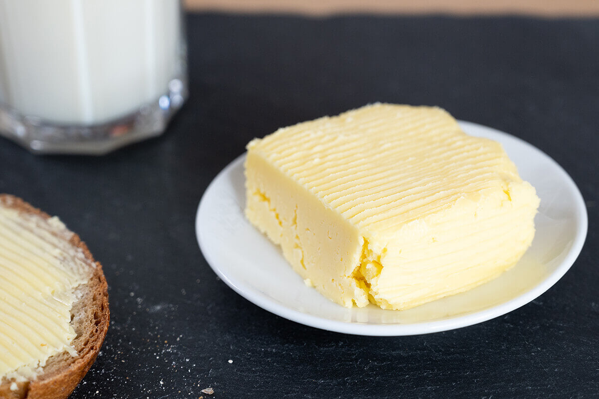 Butter selber machen mit Milch